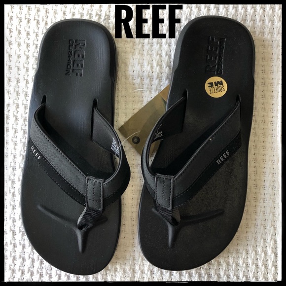 cushion flex sandals